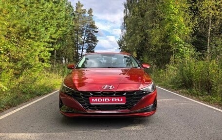 Hyundai Avante, 2021 год, 2 200 000 рублей, 1 фотография