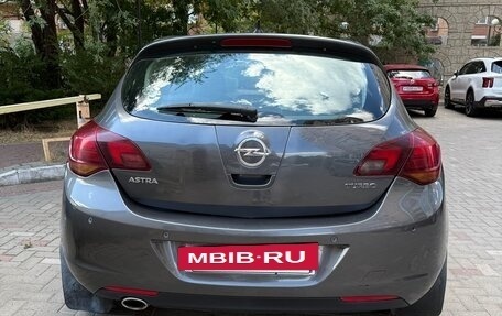 Opel Astra J, 2011 год, 950 000 рублей, 6 фотография