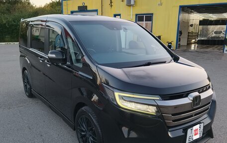 Honda Stepwgn IV, 2018 год, 1 980 000 рублей, 9 фотография