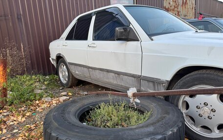 Mercedes-Benz 190 (W201), 1987 год, 110 000 рублей, 3 фотография