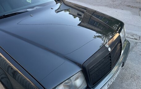 Mercedes-Benz W124, 1990 год, 600 000 рублей, 2 фотография