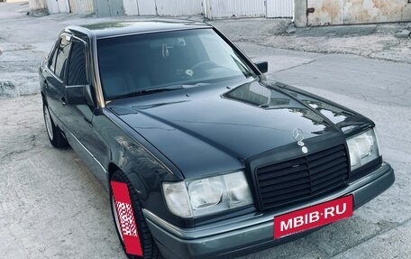 Mercedes-Benz W124, 1990 год, 600 000 рублей, 13 фотография