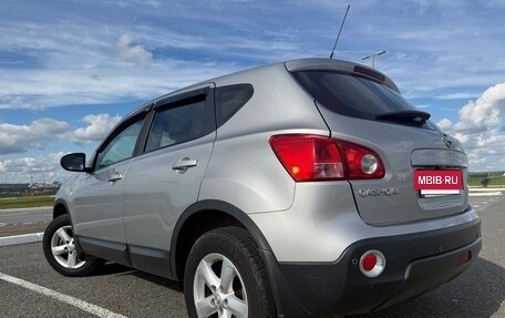 Nissan Qashqai, 2009 год, 800 000 рублей, 3 фотография
