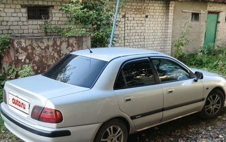 Mitsubishi Carisma I, 2001 год, 280 000 рублей, 3 фотография