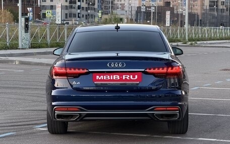Audi A4, 2020 год, 2 700 000 рублей, 4 фотография
