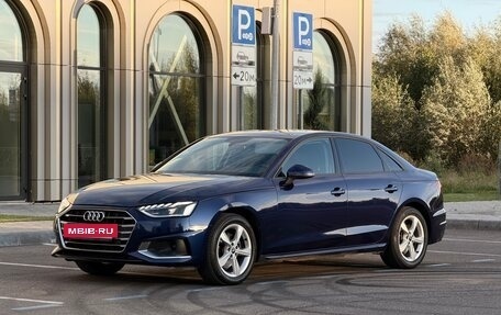 Audi A4, 2020 год, 2 700 000 рублей, 8 фотография