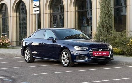 Audi A4, 2020 год, 2 700 000 рублей, 5 фотография