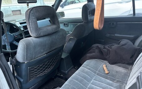 Nissan Bluebird VIII, 1989 год, 140 000 рублей, 9 фотография