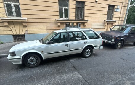 Nissan Bluebird VIII, 1989 год, 140 000 рублей, 10 фотография