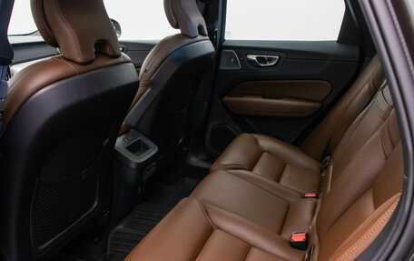 Volvo XC60 II, 2018 год, 2 770 000 рублей, 11 фотография