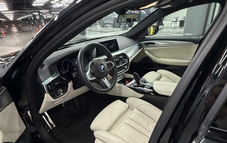 BMW 5 серия, 2019 год, 4 400 000 рублей, 13 фотография