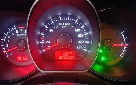 KIA Rio III рестайлинг, 2013 год, 650 000 рублей, 2 фотография