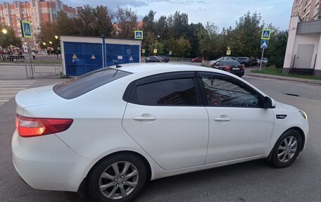KIA Rio III рестайлинг, 2013 год, 650 000 рублей, 4 фотография