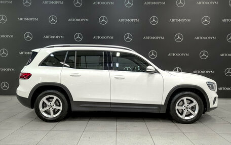 Mercedes-Benz GLB, 2021 год, 2 890 000 рублей, 4 фотография
