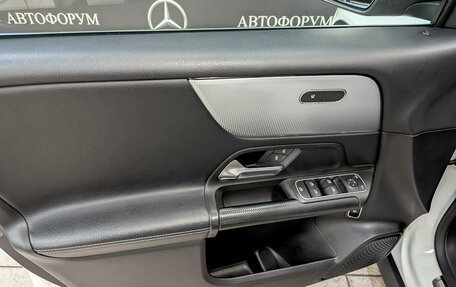 Mercedes-Benz GLB, 2021 год, 2 890 000 рублей, 19 фотография