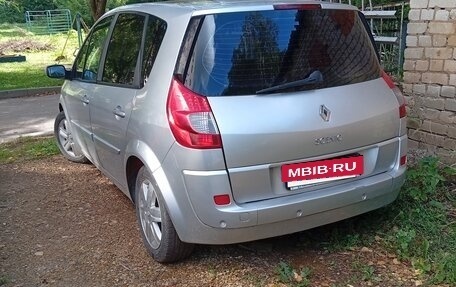 Renault Scenic III, 2009 год, 355 000 рублей, 2 фотография