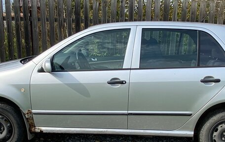 Skoda Fabia I, 2002 год, 290 000 рублей, 6 фотография