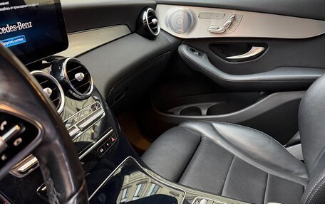 Mercedes-Benz GLC, 2019 год, 4 100 000 рублей, 5 фотография