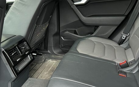 Volkswagen Touareg III, 2019 год, 5 150 000 рублей, 11 фотография