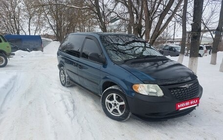 Chrysler Voyager IV, 2001 год, 450 000 рублей, 4 фотография