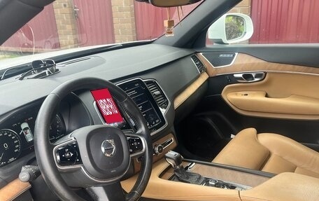 Volvo XC90 II рестайлинг, 2017 год, 3 050 000 рублей, 2 фотография