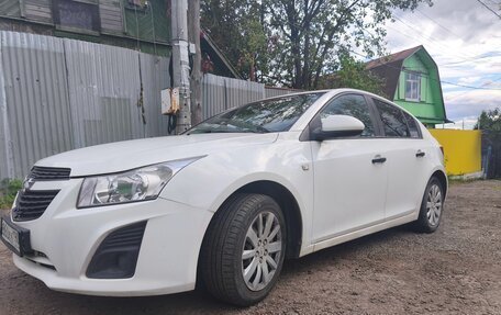 Chevrolet Cruze II, 2012 год, 700 000 рублей, 4 фотография