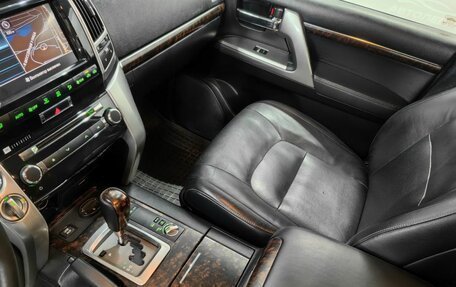 Toyota Land Cruiser 200, 2012 год, 4 250 000 рублей, 13 фотография