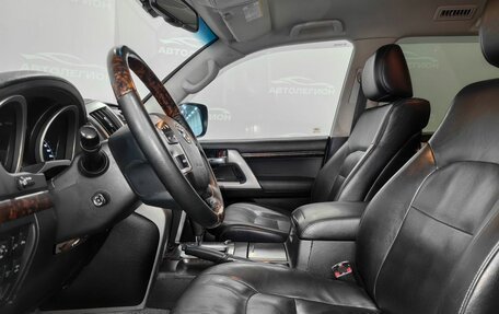 Toyota Land Cruiser 200, 2012 год, 4 250 000 рублей, 10 фотография