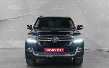 Toyota Land Cruiser 200, 2012 год, 4 250 000 рублей, 8 фотография