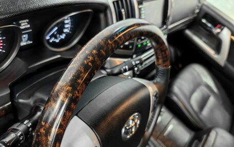 Toyota Land Cruiser 200, 2012 год, 4 250 000 рублей, 21 фотография