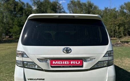 Toyota Vellfire I, 2008 год, 2 000 000 рублей, 4 фотография