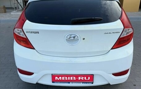 Hyundai Solaris II рестайлинг, 2012 год, 500 000 рублей, 3 фотография