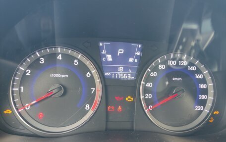 Hyundai Solaris II рестайлинг, 2013 год, 880 000 рублей, 9 фотография