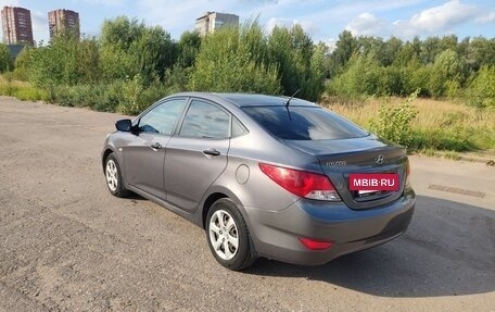 Hyundai Solaris II рестайлинг, 2013 год, 880 000 рублей, 5 фотография