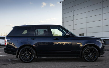 Land Rover Range Rover IV рестайлинг, 2018 год, 5 700 000 рублей, 5 фотография