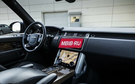 Land Rover Range Rover IV рестайлинг, 2018 год, 5 700 000 рублей, 10 фотография