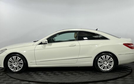 Mercedes-Benz E-Класс, 2010 год, 1 200 000 рублей, 9 фотография