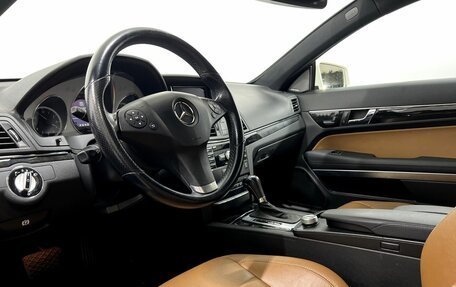 Mercedes-Benz E-Класс, 2010 год, 1 200 000 рублей, 10 фотография