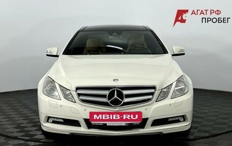 Mercedes-Benz E-Класс, 2010 год, 1 200 000 рублей, 3 фотография
