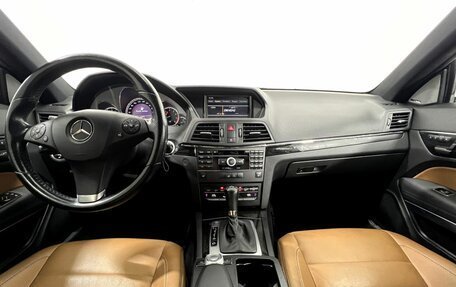 Mercedes-Benz E-Класс, 2010 год, 1 200 000 рублей, 13 фотография