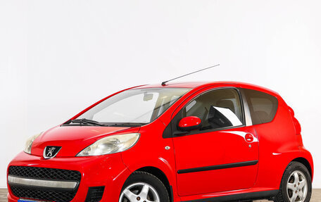 Peugeot 107 I рестайлинг, 2010 год, 599 000 рублей, 3 фотография