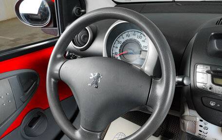 Peugeot 107 I рестайлинг, 2010 год, 599 000 рублей, 10 фотография
