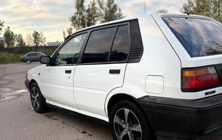 Nissan Sunny N13, 1989 год, 260 000 рублей, 3 фотография