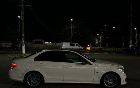 Mercedes-Benz C-Класс, 2009 год, 1 000 000 рублей, 4 фотография