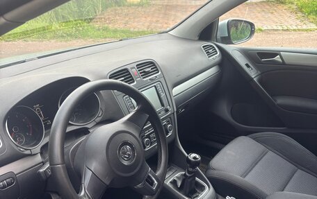 Volkswagen Golf VI, 2011 год, 830 000 рублей, 14 фотография