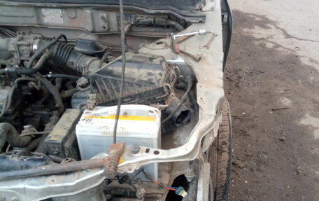 Nissan Wingroad III, 2003 год, 250 000 рублей, 5 фотография