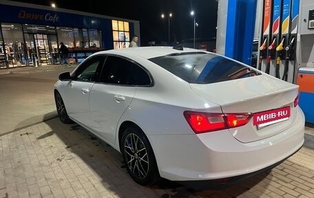 Chevrolet Malibu IX, 2019 год, 1 350 000 рублей, 2 фотография