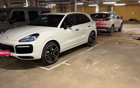 Porsche Cayenne III, 2023 год, 10 750 000 рублей, 7 фотография