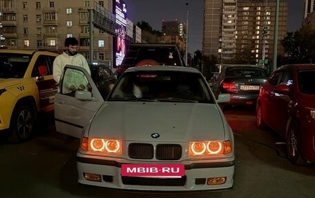 BMW 3 серия, 1992 год, 550 000 рублей, 6 фотография