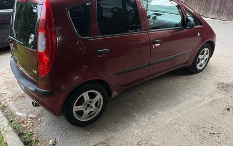 Mitsubishi Colt VI рестайлинг, 2004 год, 240 000 рублей, 9 фотография